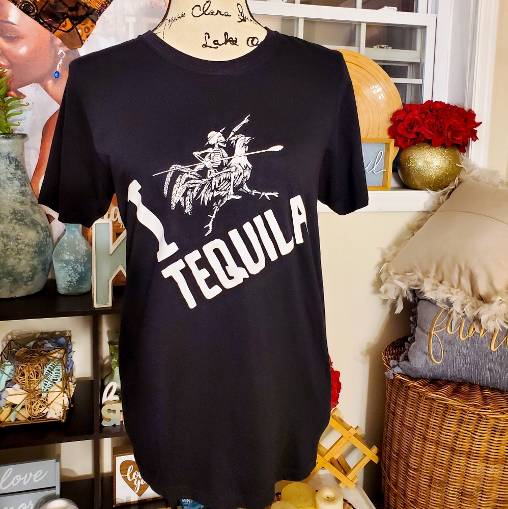 Espolon" I love Tequila" Graphic T- Shirt